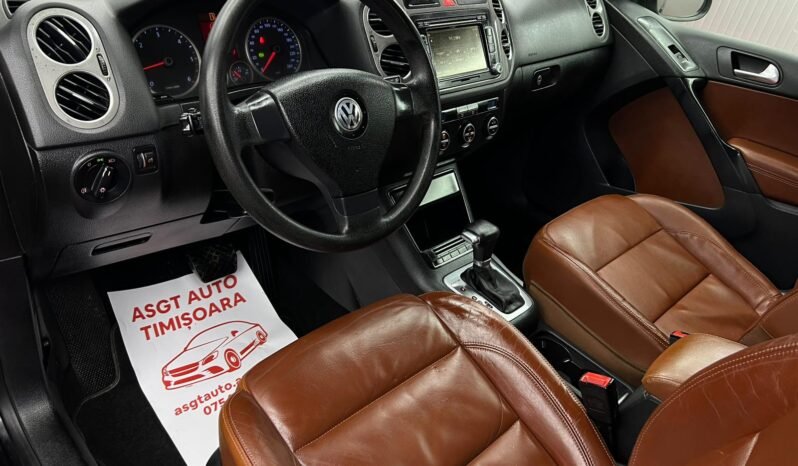 
								VW TIGUAN, AUTOMATA, 4X4, full									