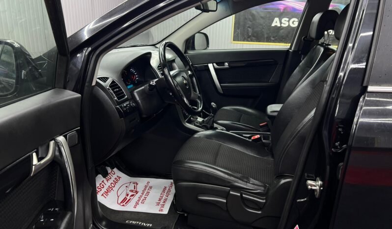 
								CHEVROLET CAPTIVA, 2013, 7 LOCURI full									