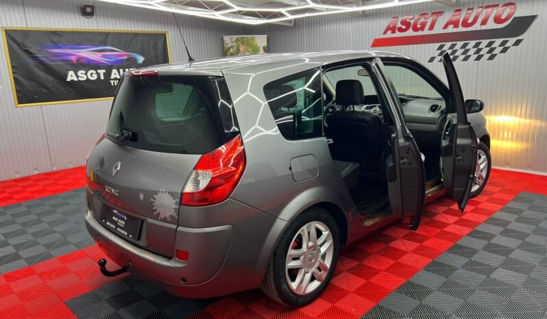 
								RENAULT SCENIC AUTOMAT full									