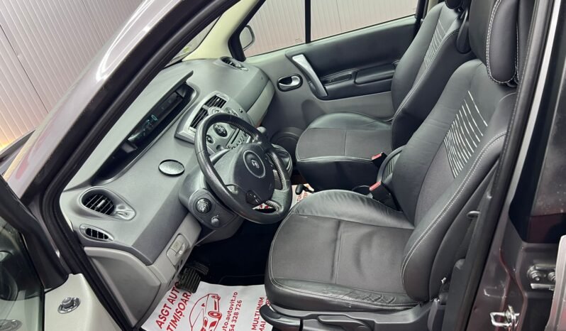 
								RENAULT SCENIC AUTOMAT full									