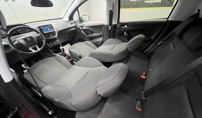 
								PEUGEOT 208, AN 2019, EURO 6 full									