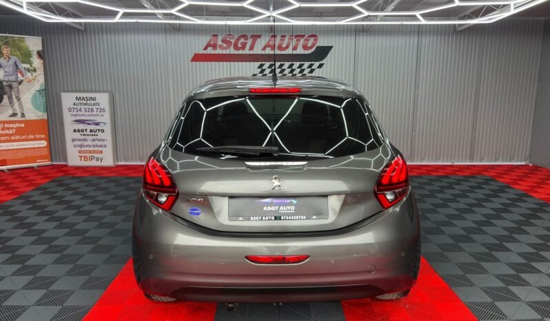 
								PEUGEOT 208, AN 2019, EURO 6 full									