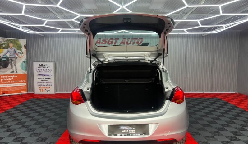 
								OPEL ASTRA J ,2011 full									