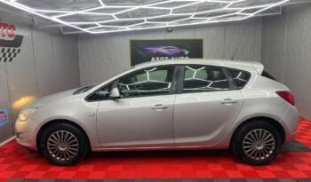 
										OPEL ASTRA J ,2011 full									