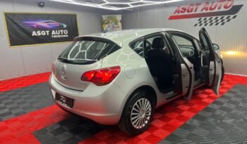 
										OPEL ASTRA J ,2011 full									
