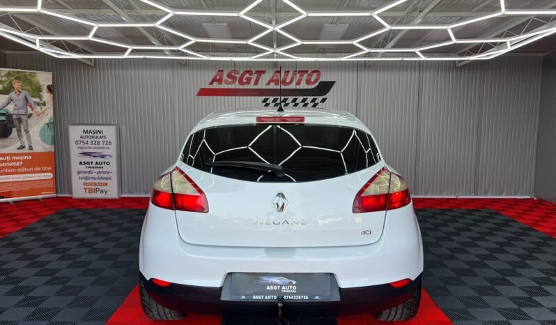 
								RENAULT MEGANE, 2012 full									