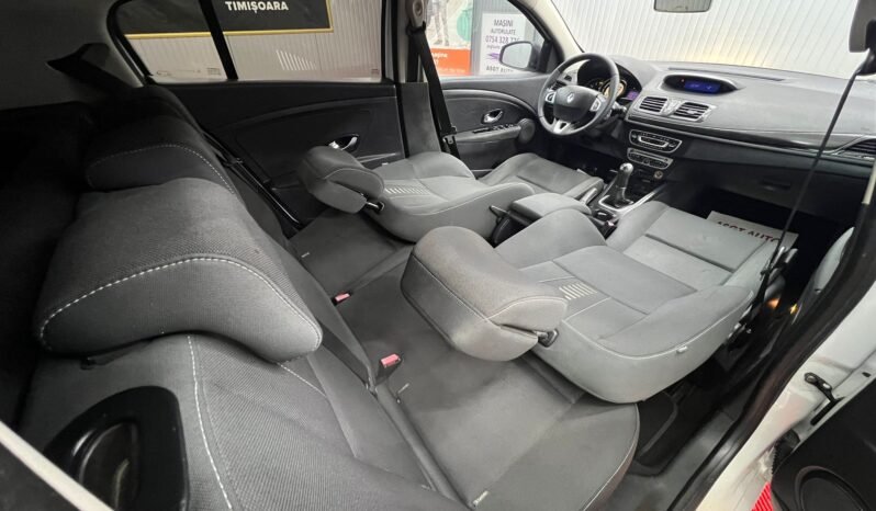 
								RENAULT MEGANE, 2012 full									