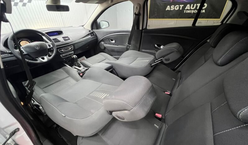 
								RENAULT MEGANE, 2012 full									