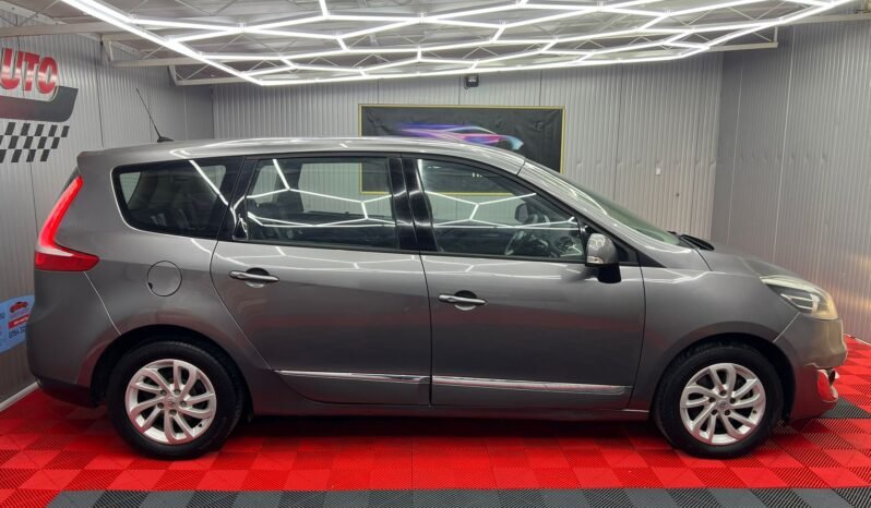 
								RENAULT SCENIC, 7 LOCURI, 2013 full									