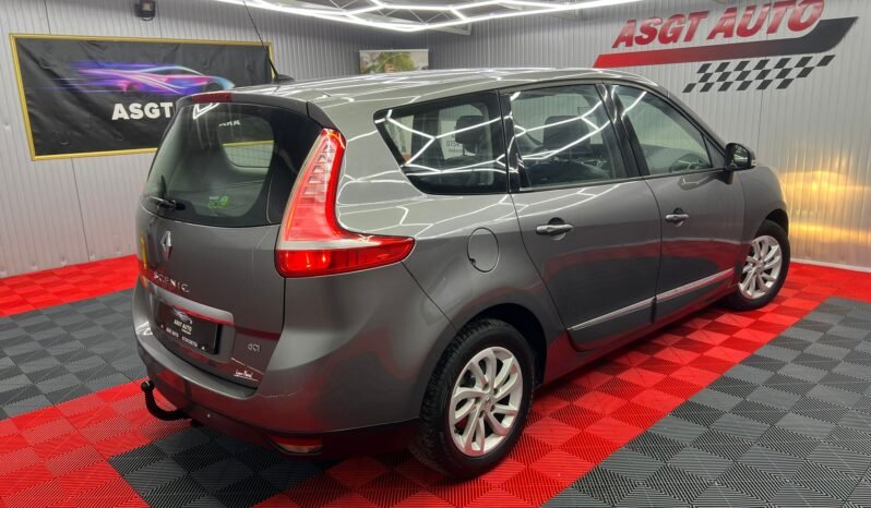 
								RENAULT SCENIC, 7 LOCURI, 2013 full									