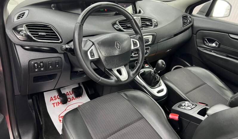 
								RENAULT SCENIC, 7 LOCURI, 2013 full									