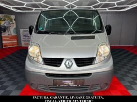 RENAULT TRAFIC 9 LOCURI
