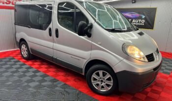 
										RENAULT TRAFIC 9 LOCURI full									