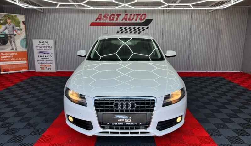 
								AUDI A 4, BENZINA full									