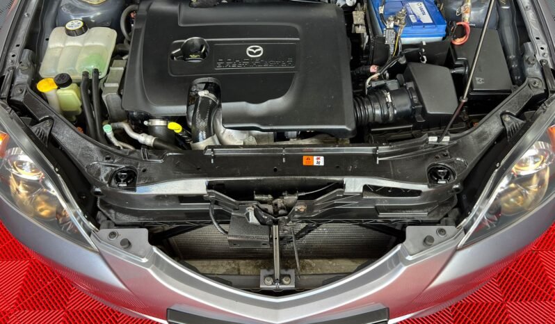 
								MAZDA 3 full									