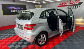 
										MERCEDES B180, AUTOMAT full									