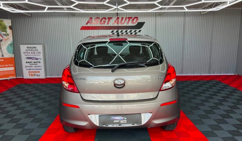 
								HYUNDAI I 20, AN 2014, EURO 5 full									