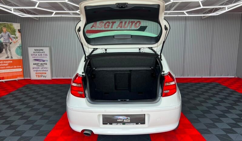 
								BMW SERIA 1 full									