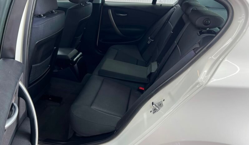 
								BMW SERIA 1 full									