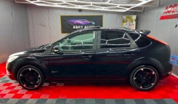 
										FORD FOCUS full									