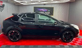 
										FORD FOCUS full									