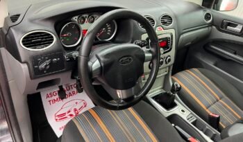 
										FORD FOCUS full									