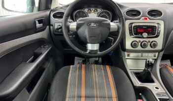 
										FORD FOCUS full									