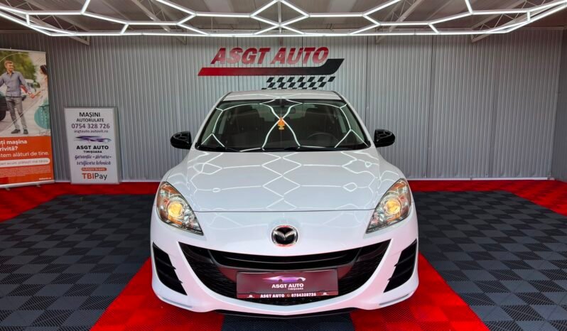 
								MAZDA 3 full									
