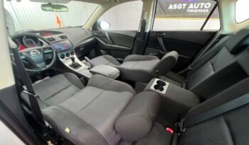 
										MAZDA 3 full									