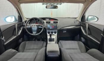 
										MAZDA 3 full									