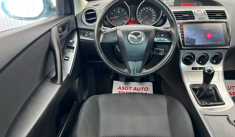 
								MAZDA 3 full									