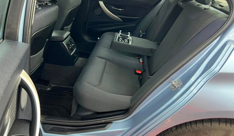 
								BMW SERIA 3, AN 2014, EURO 6, MOTOR 1.6 BENZINA, 136 CP,RAR EFECTUAT full									