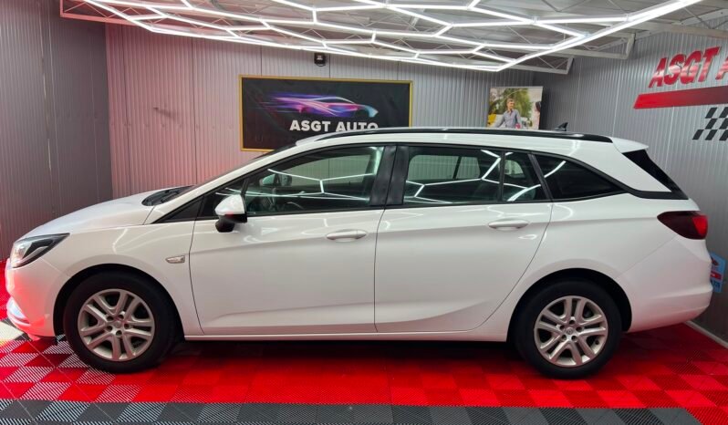 
								OPEL ASTRA K, AN 2018, EURO 6, INMATRICULATA RECENT,LIVRARE GRATUITA, GARANTIE full									