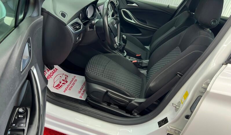 
								OPEL ASTRA K, AN 2018, EURO 6, INMATRICULATA RECENT,LIVRARE GRATUITA, GARANTIE full									