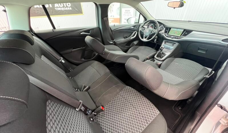 
								OPEL ASTRA K, AN 2018, EURO 6, INMATRICULATA RECENT,LIVRARE GRATUITA, GARANTIE full									