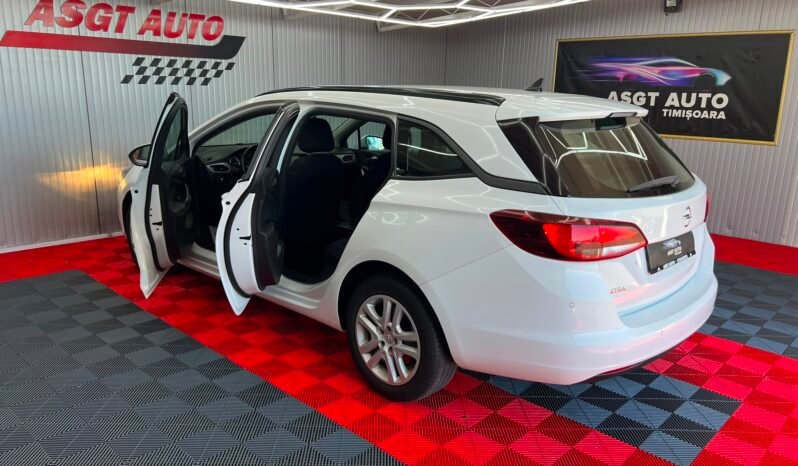 
								OPEL ASTRA K, AN 2018, EURO 6, INMATRICULATA RECENT,LIVRARE GRATUITA, GARANTIE full									