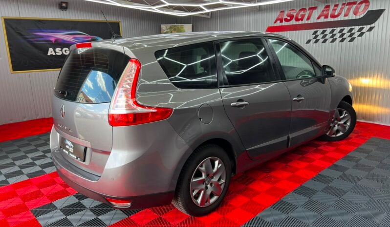 
								RENAULT MEGANE SCENIC,7 LOCURI, 2011, EURO 5 full									