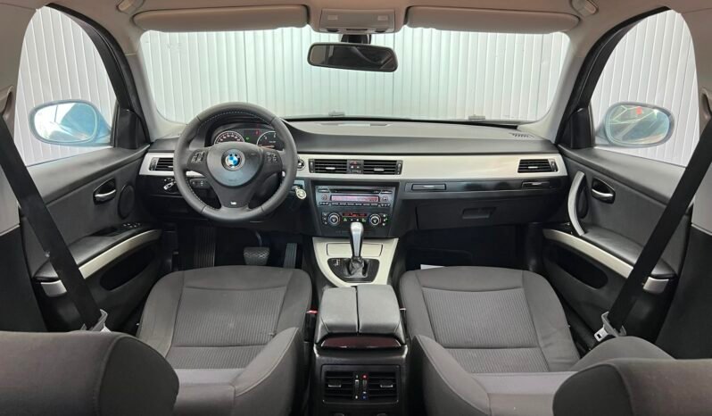 
								BMW SERIA 3 , 2009, EURO 5,AUTOMATA, X-DRIVE full									